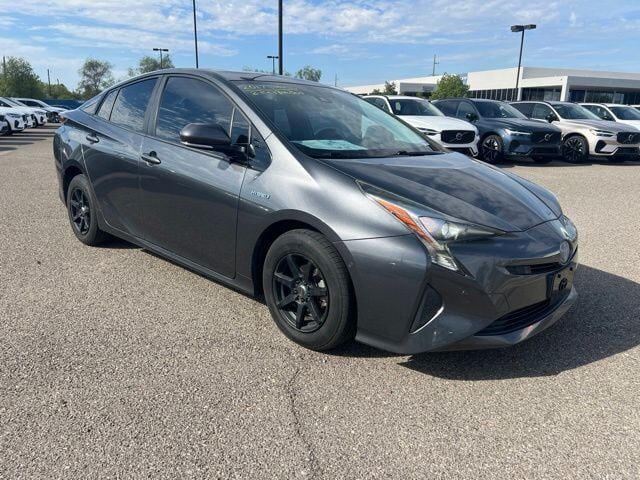 2017 TOYOTA PRIUS