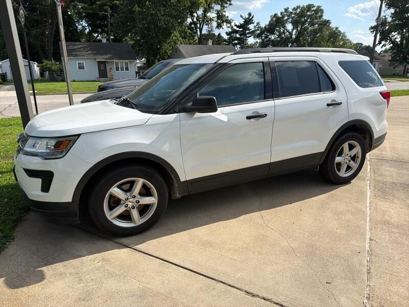 2018 FORD Explorer