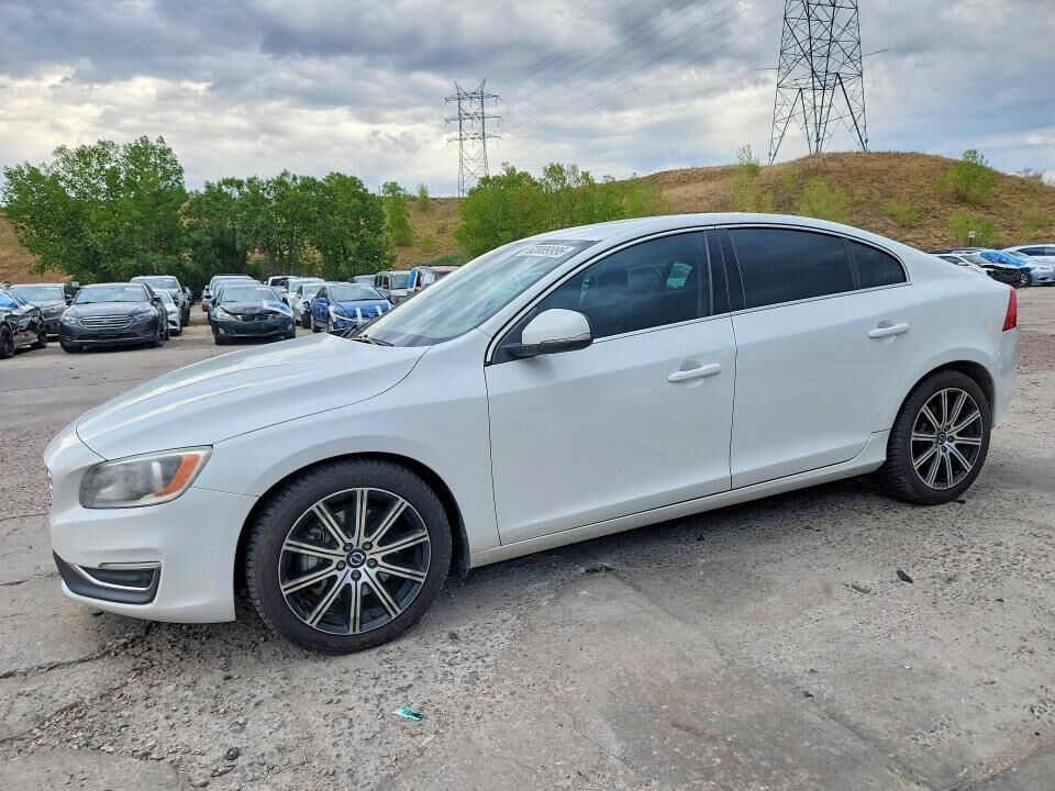 2016 VOLVO S60