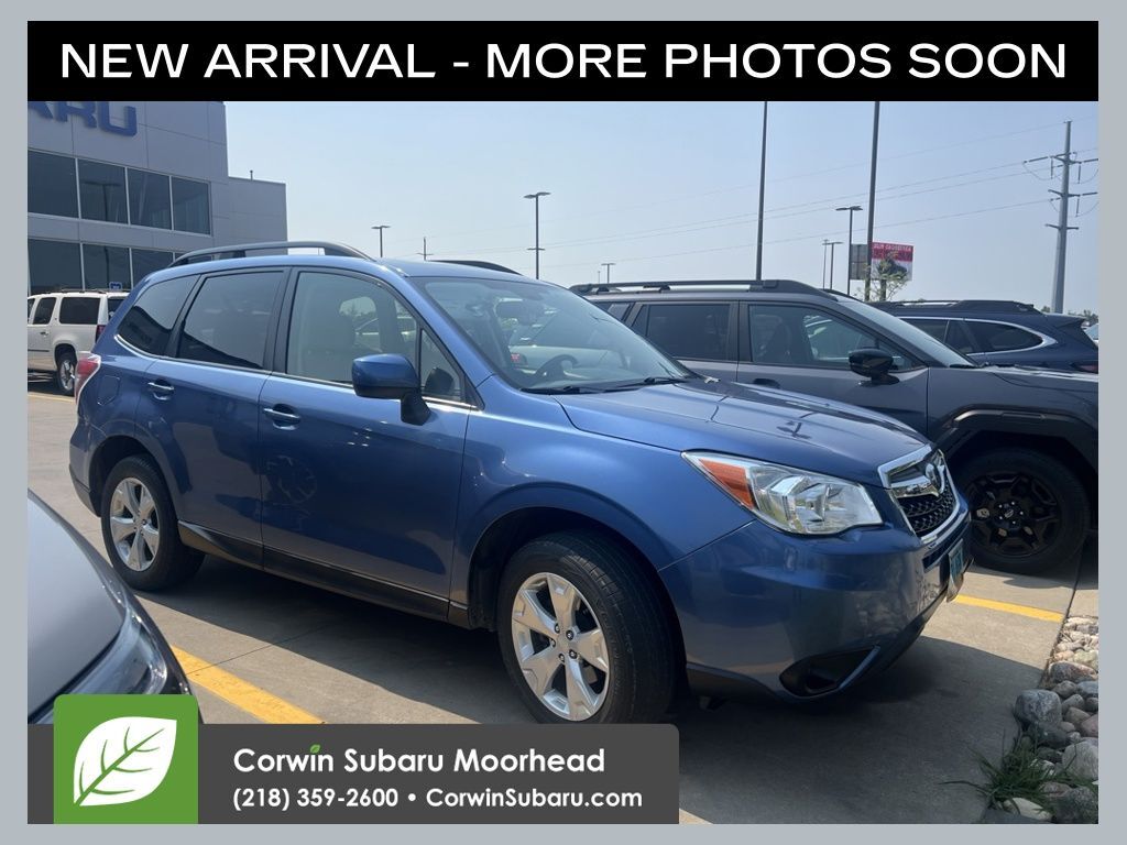 2016 SUBARU Forester