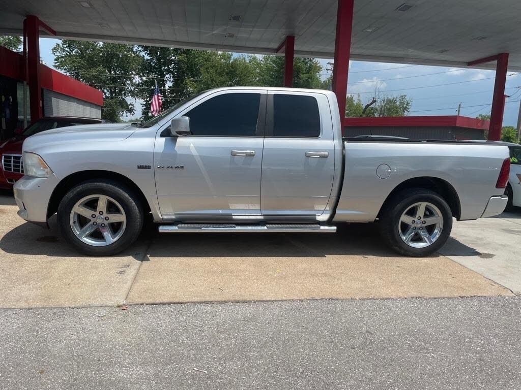 2010 DODGE Ram