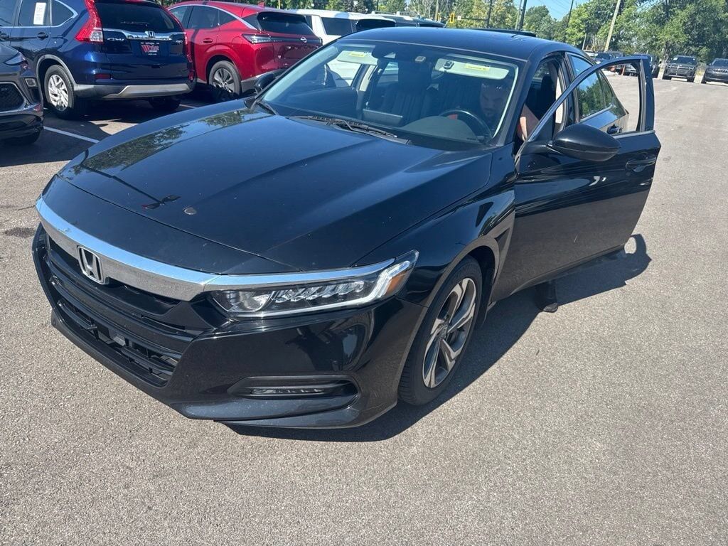 2018 HONDA Accord