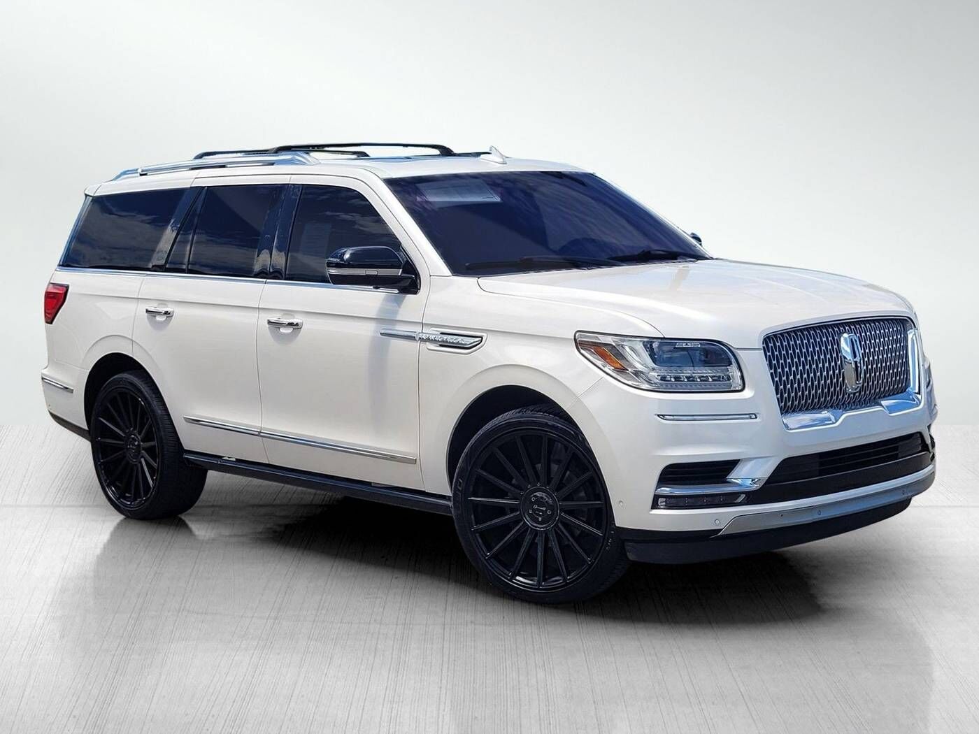 2019 LINCOLN Navigator