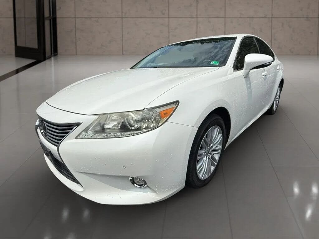 2014 LEXUS ES