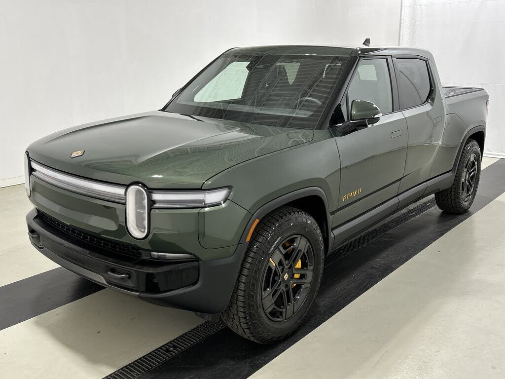 2025 RIVIAN R1T