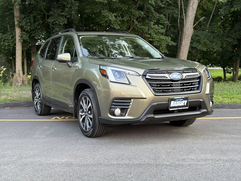 2022 SUBARU Forester