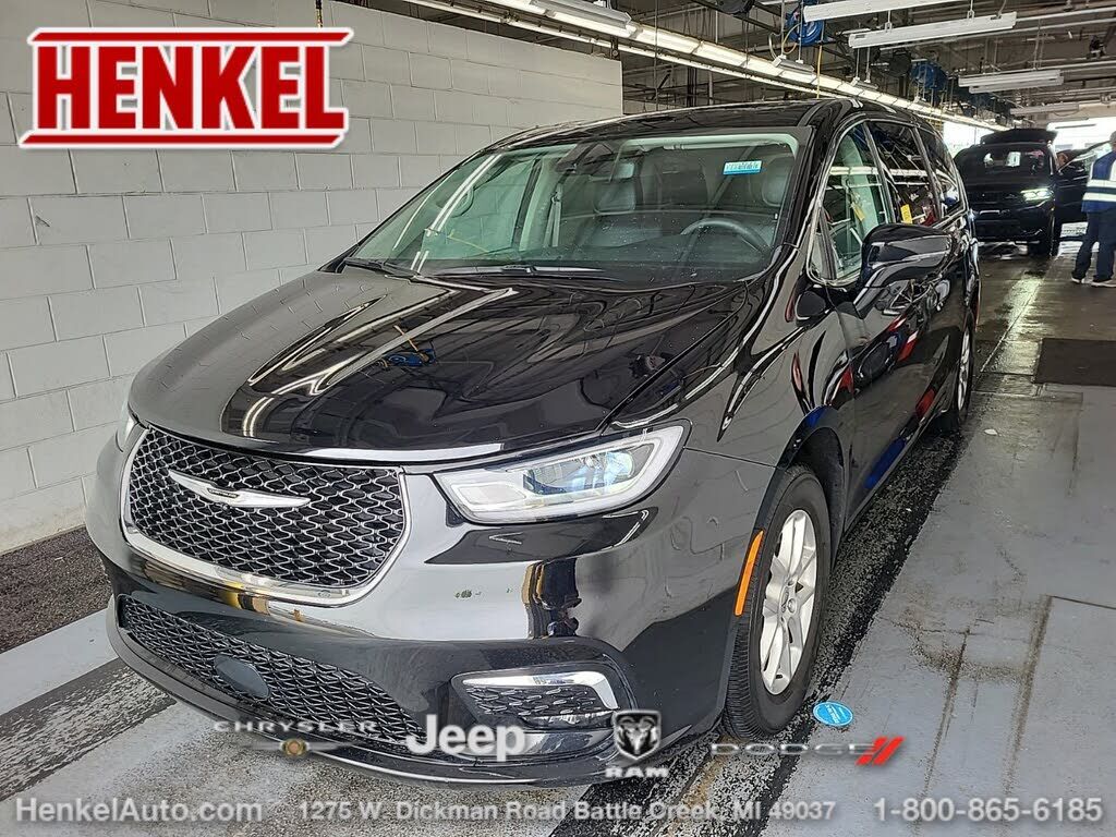 2024 CHRYSLER Pacifica