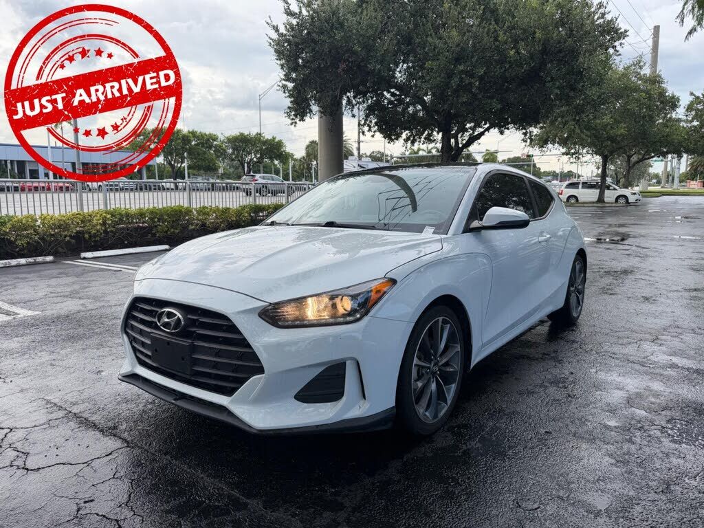 2019 HYUNDAI Veloster