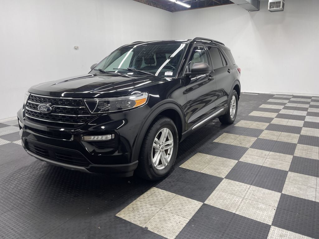 2021 FORD Explorer