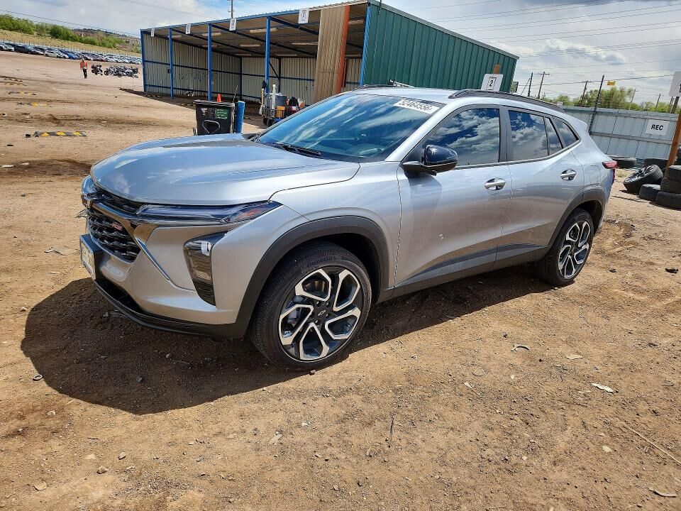 2025 CHEVROLET Trax