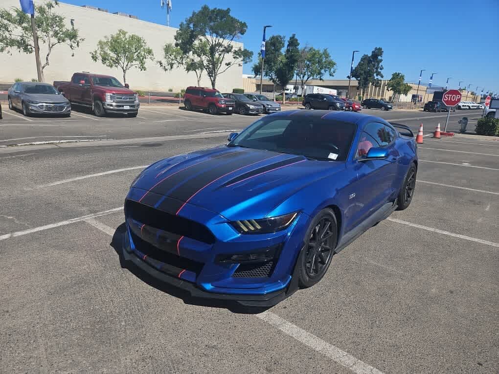 2017 FORD Mustang
