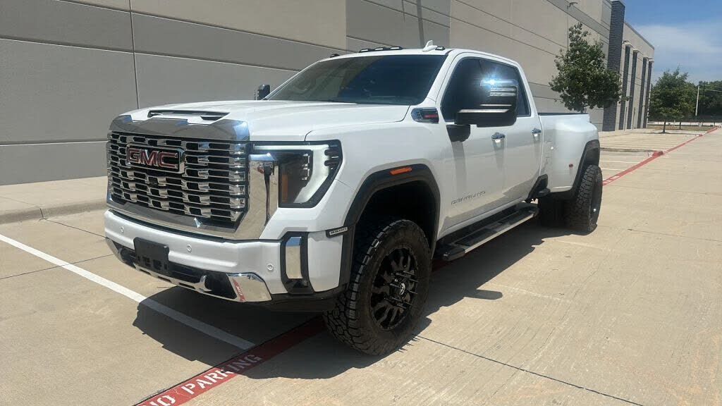 2024 GMC Sierra HD