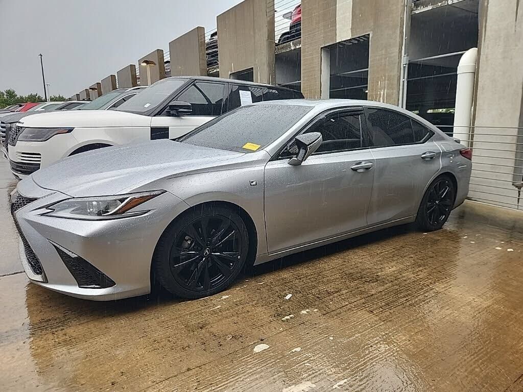 2023 LEXUS ES