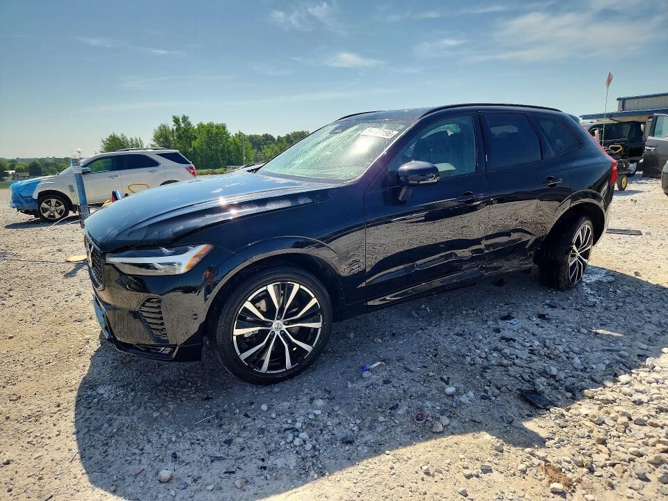 2023 VOLVO XC60