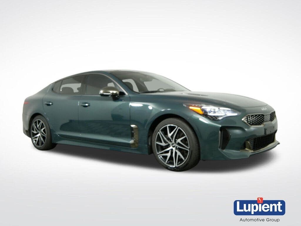 2022 KIA Stinger