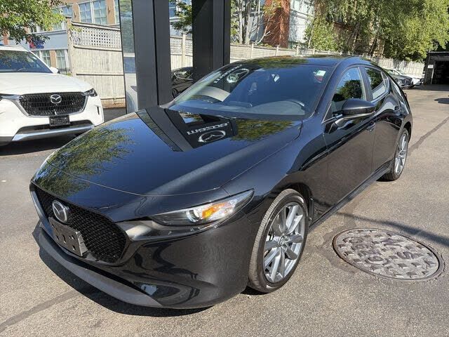 2024 MAZDA Mazda3