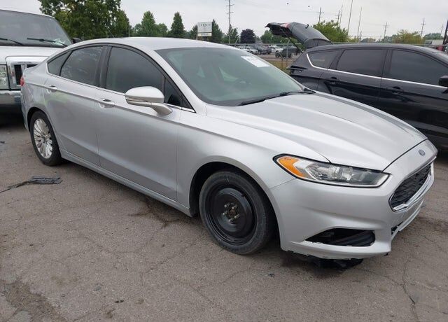 2015 FORD Fusion