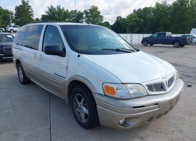 2002 PONTIAC Montana