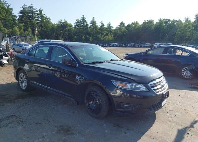 2011 FORD Taurus