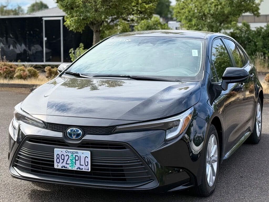 2023 TOYOTA Corolla