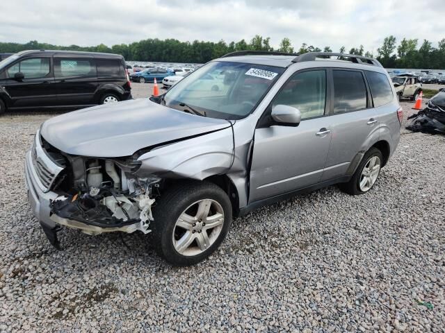 2010 SUBARU Forester