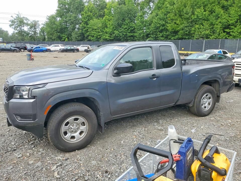 2025 NISSAN Frontier