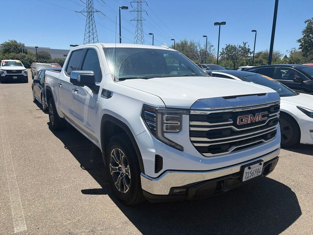 2025 GMC Sierra