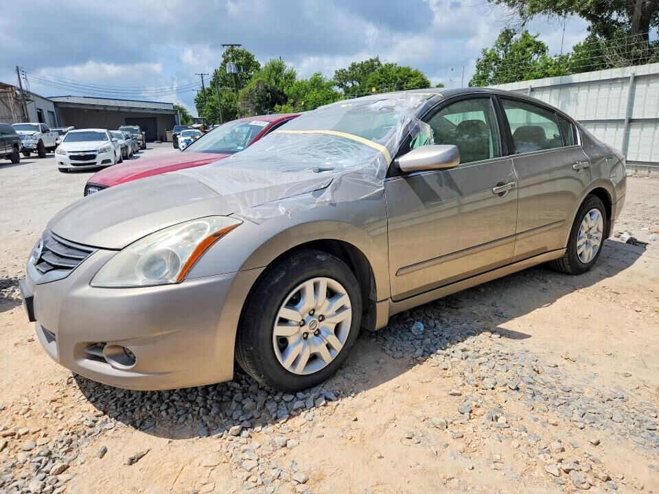 2012 NISSAN Altima