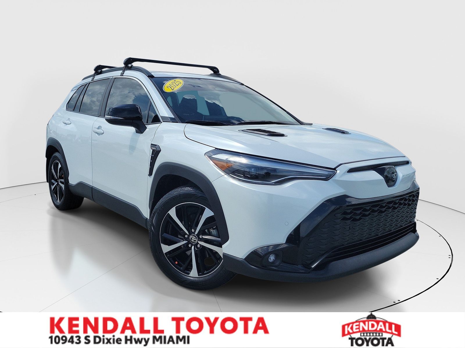 2025 TOYOTA COROLLA