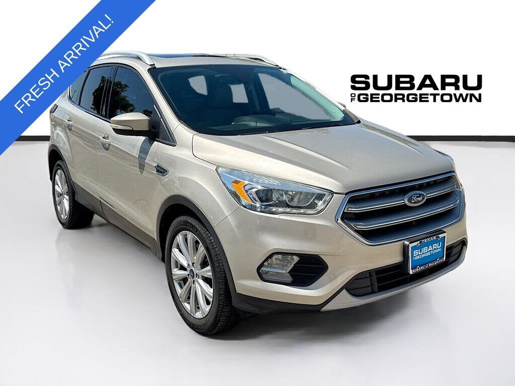 2017 FORD Escape