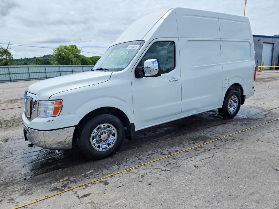 2014 NISSAN NV