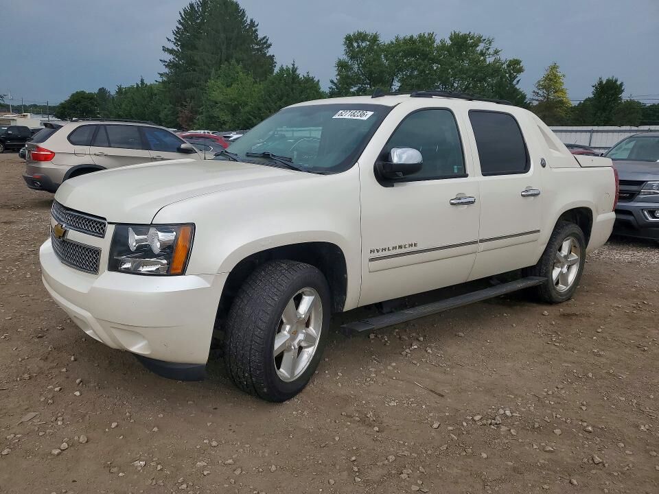 2013 CHEVROLET Avalanche