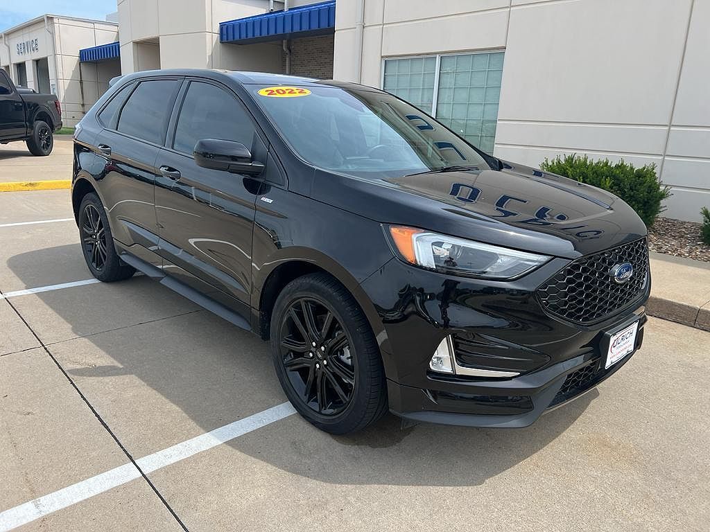 2022 FORD Edge