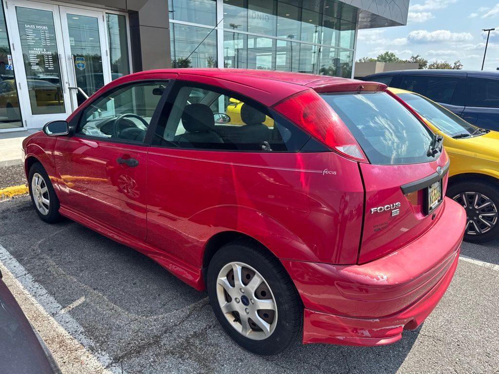 2005 FORD Focus