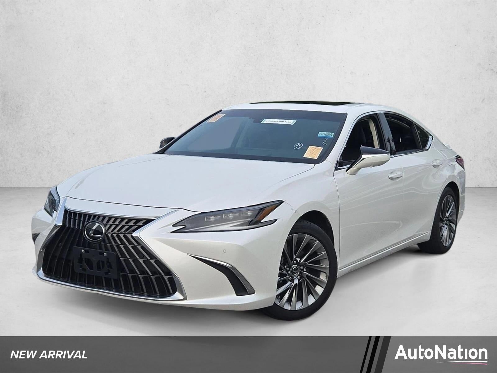 2024 LEXUS ES
