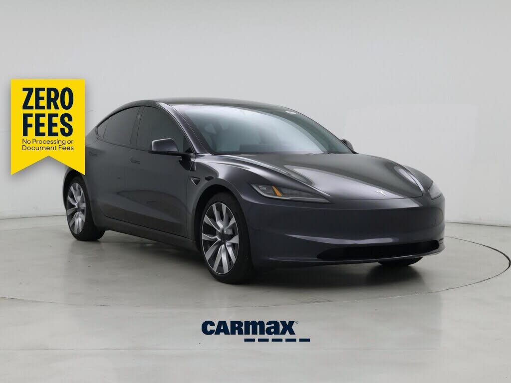 2025 TESLA Model 3
