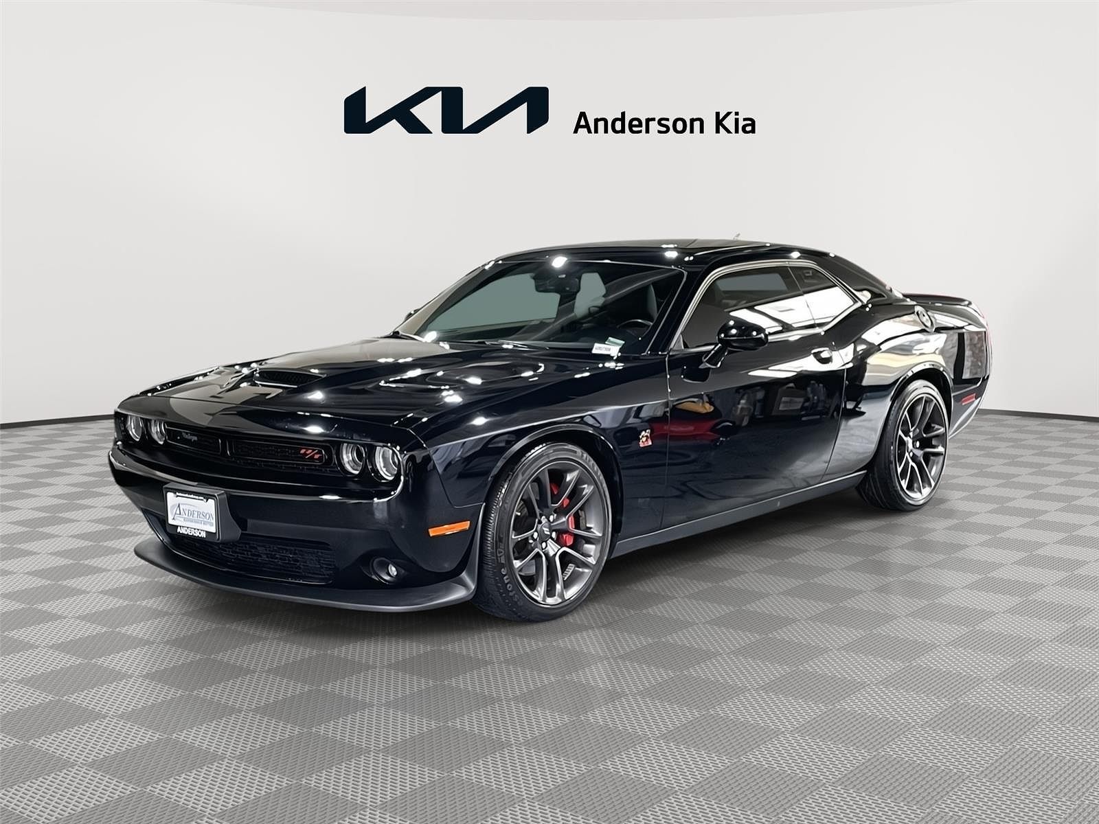 2021 DODGE Challenger