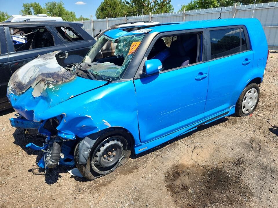 2011 TOYOTA SCION