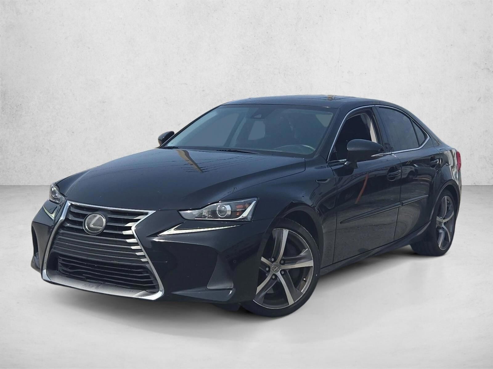 2018 LEXUS IS