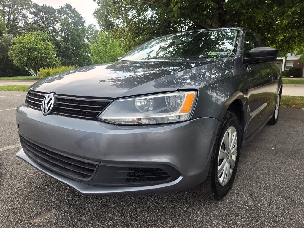 2013 VOLKSWAGEN Jetta