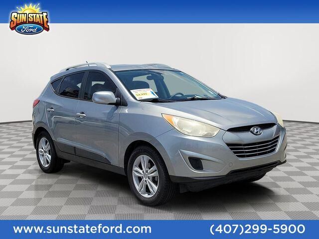 2011 HYUNDAI Tucson