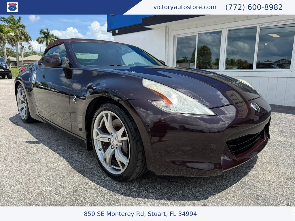 2010 NISSAN 370Z