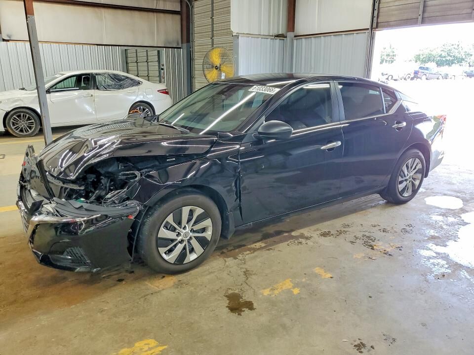 2025 NISSAN Altima