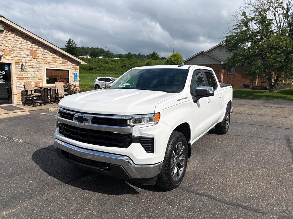 2024 CHEVROLET Silverado