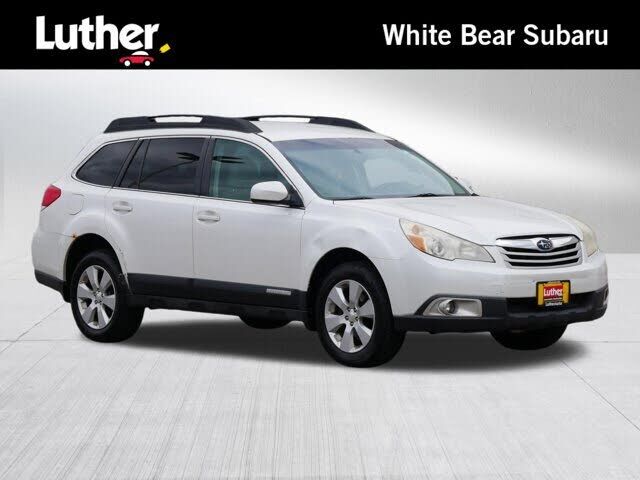 2011 SUBARU Outback