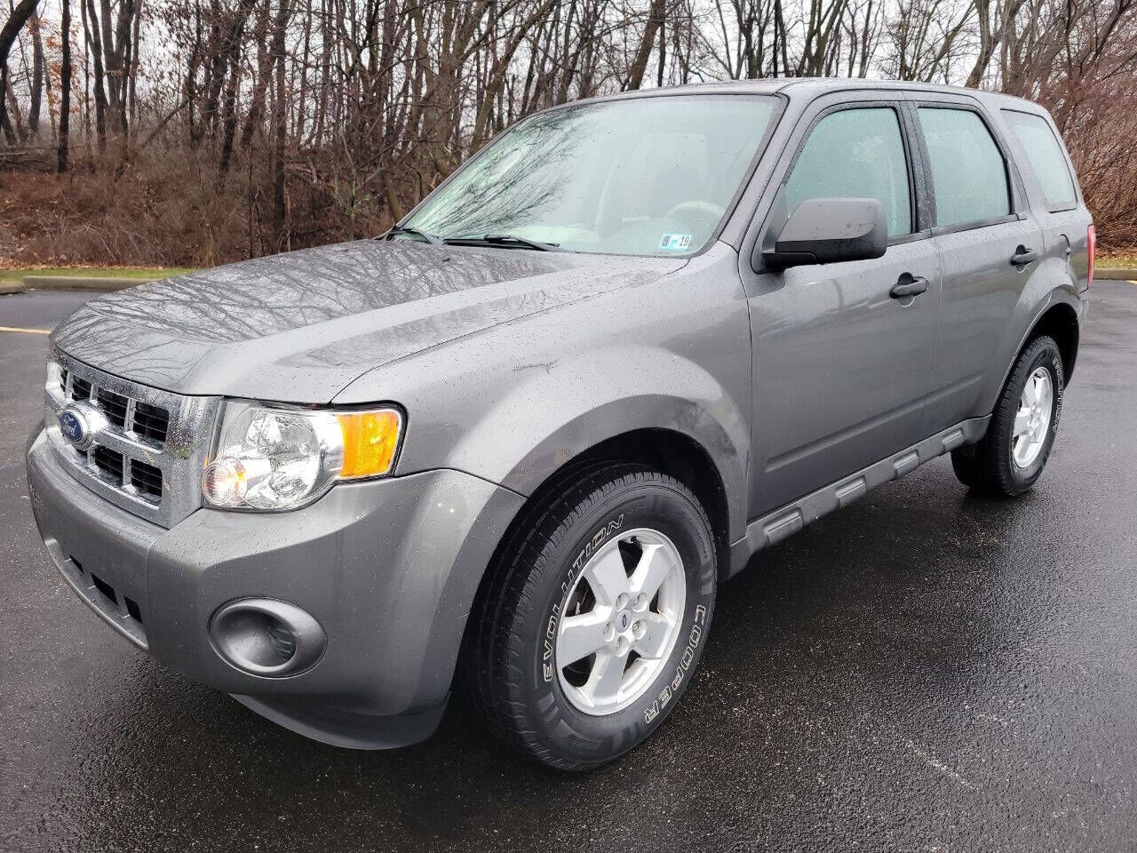 2011 FORD Escape