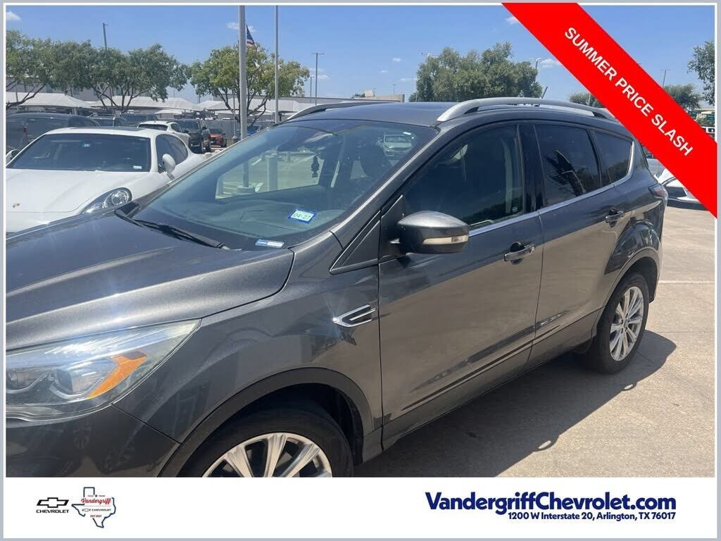 2018 FORD Escape