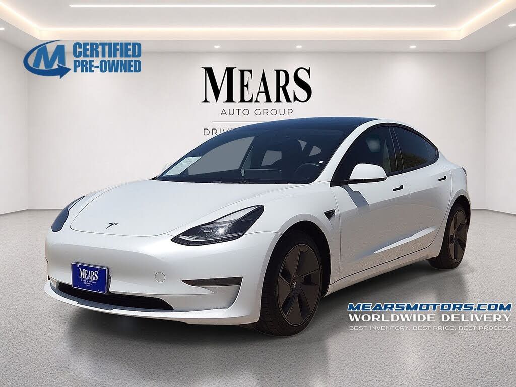 2023 TESLA Model 3