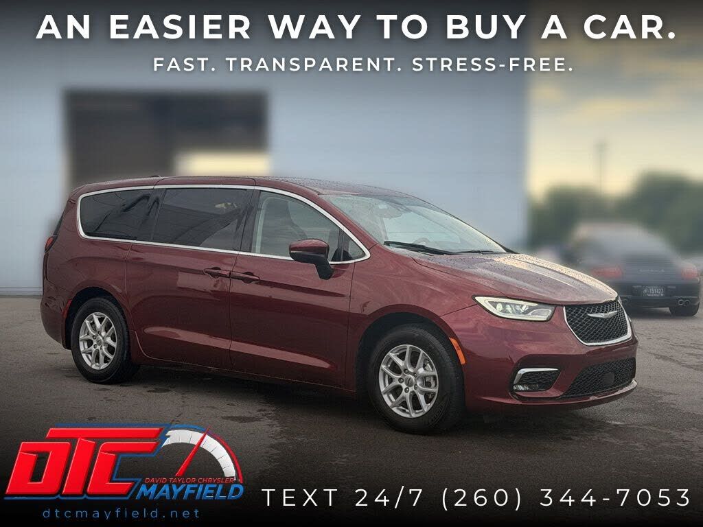 2023 CHRYSLER Pacifica