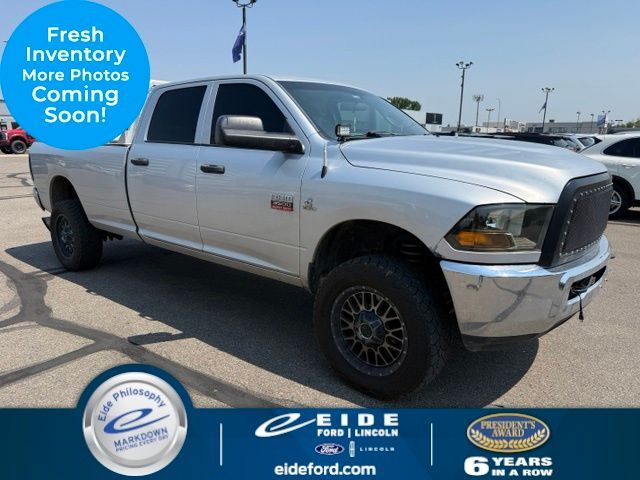 2011 DODGE Ram